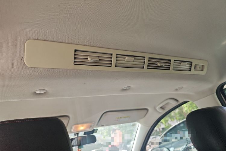 Used HYOSOW S3 2014 1.5L Comfort Version China IV Emission Standard Headliner