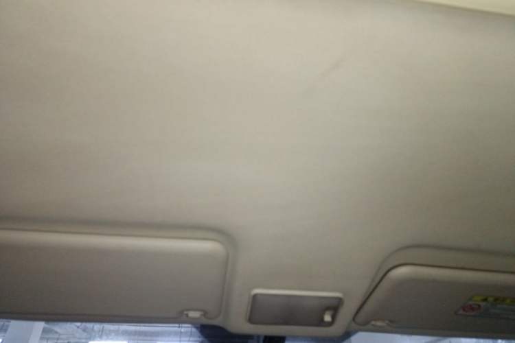 Used HYOSOW S3 2014 1.5L Luxury Version China IV Emission Standard Headliner