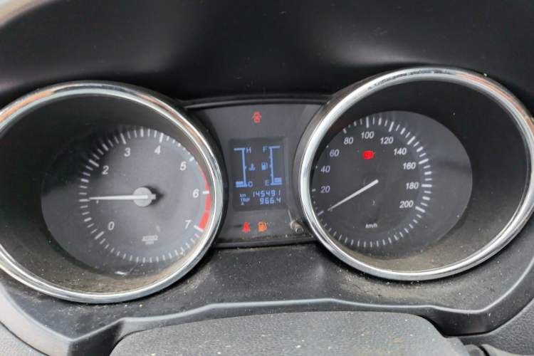 Used HYOSOW S3 2014 1.5L Comfort Version China IV Emission Standard Instrument Cluster