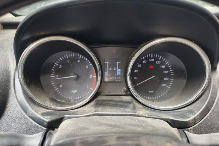 Used HYOSOW S3 2014 1.5L Comfort Version China IV Emission Standard Instrument Cluster
