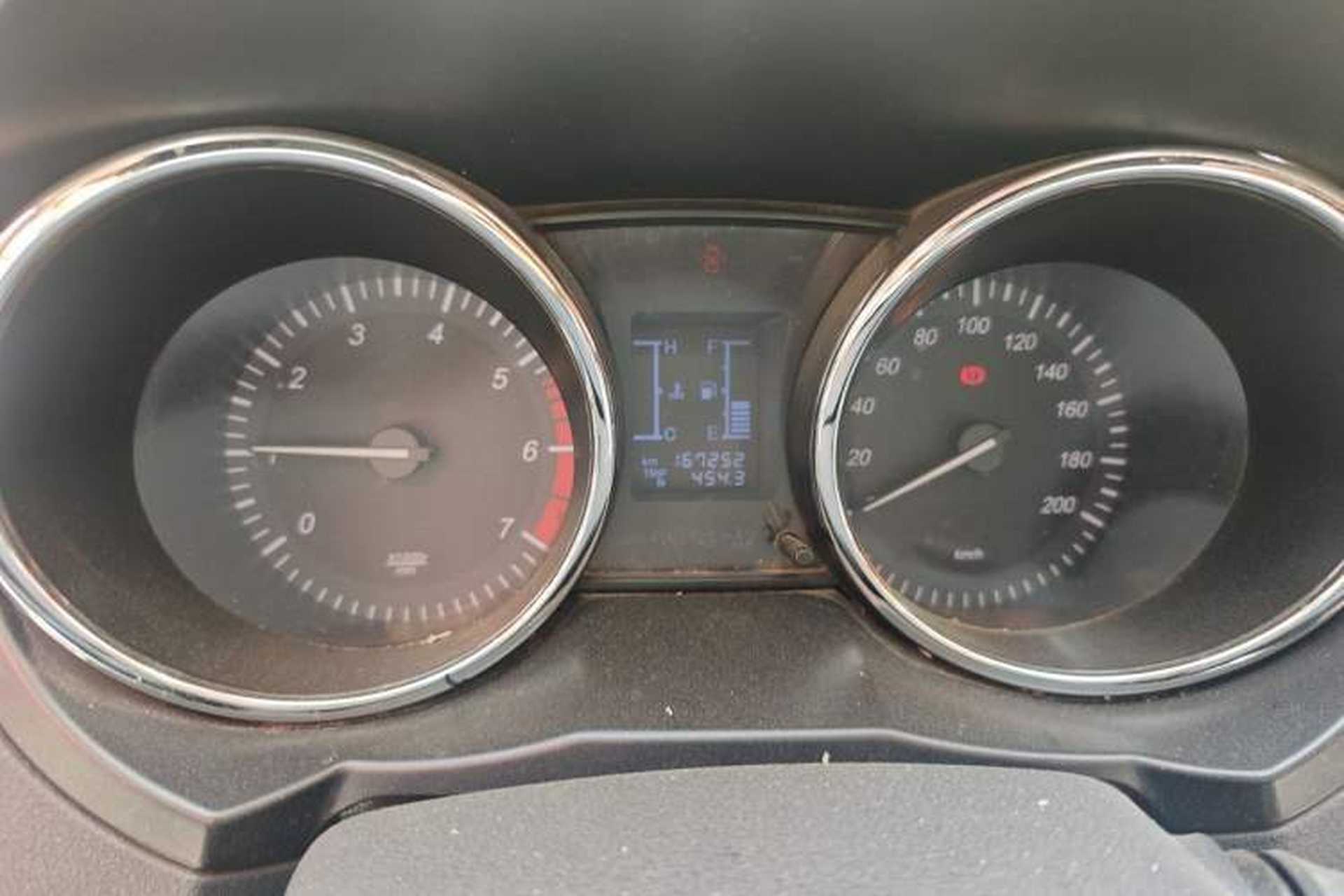 Used HYOSOW S3 2014 1.5L Comfort Version China IV Emission Standard Instrument Cluster