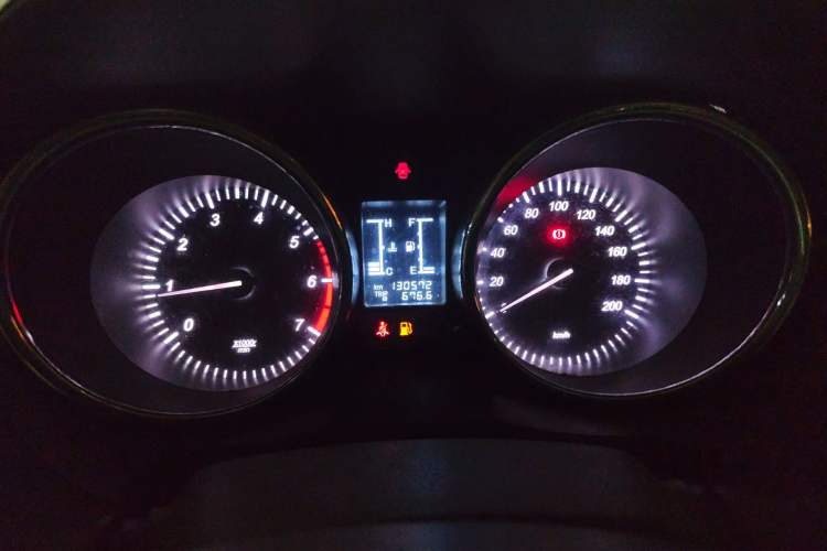 Used HYOSOW S3 2014 1.5L Comfort Version China IV Emission Standard Instrument Cluster