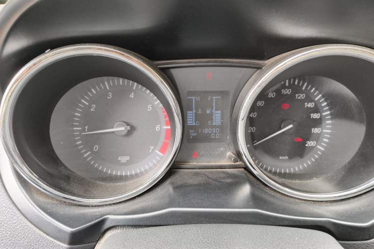 Used HYOSOW S3 2014 1.5L Luxury Version China IV Emission Standard Instrument Cluster