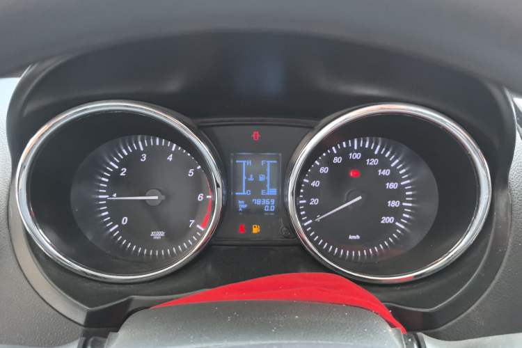 Used HYOSOW S3 2014 1.5L Comfort Version China IV Emission Standard Instrument Cluster