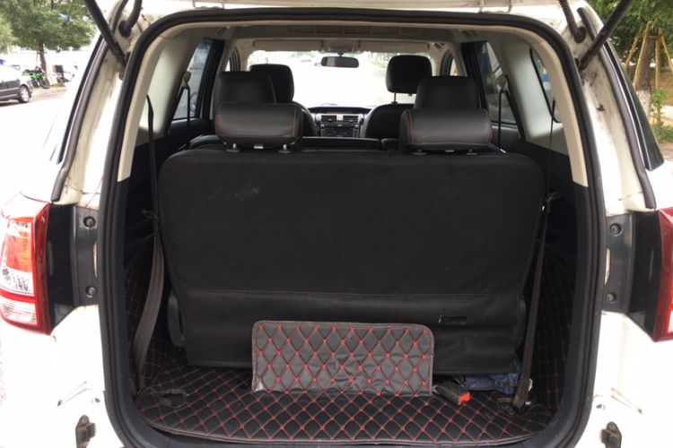 Used HYOSOW S3 2014 1.5L Comfort Version China IV Emission Standard Interior 5