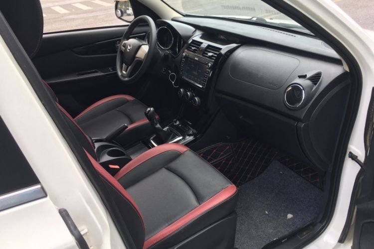 Used HYOSOW S3 2014 1.5L Comfort Version China IV Emission Standard Interior 7