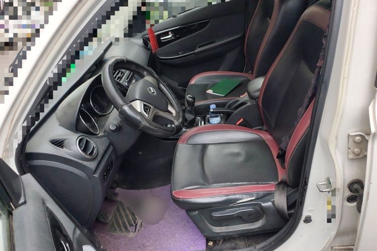Used HYOSOW S3 2014 1.8L Prestige Version China IV Emission Standard Left Front Seat
