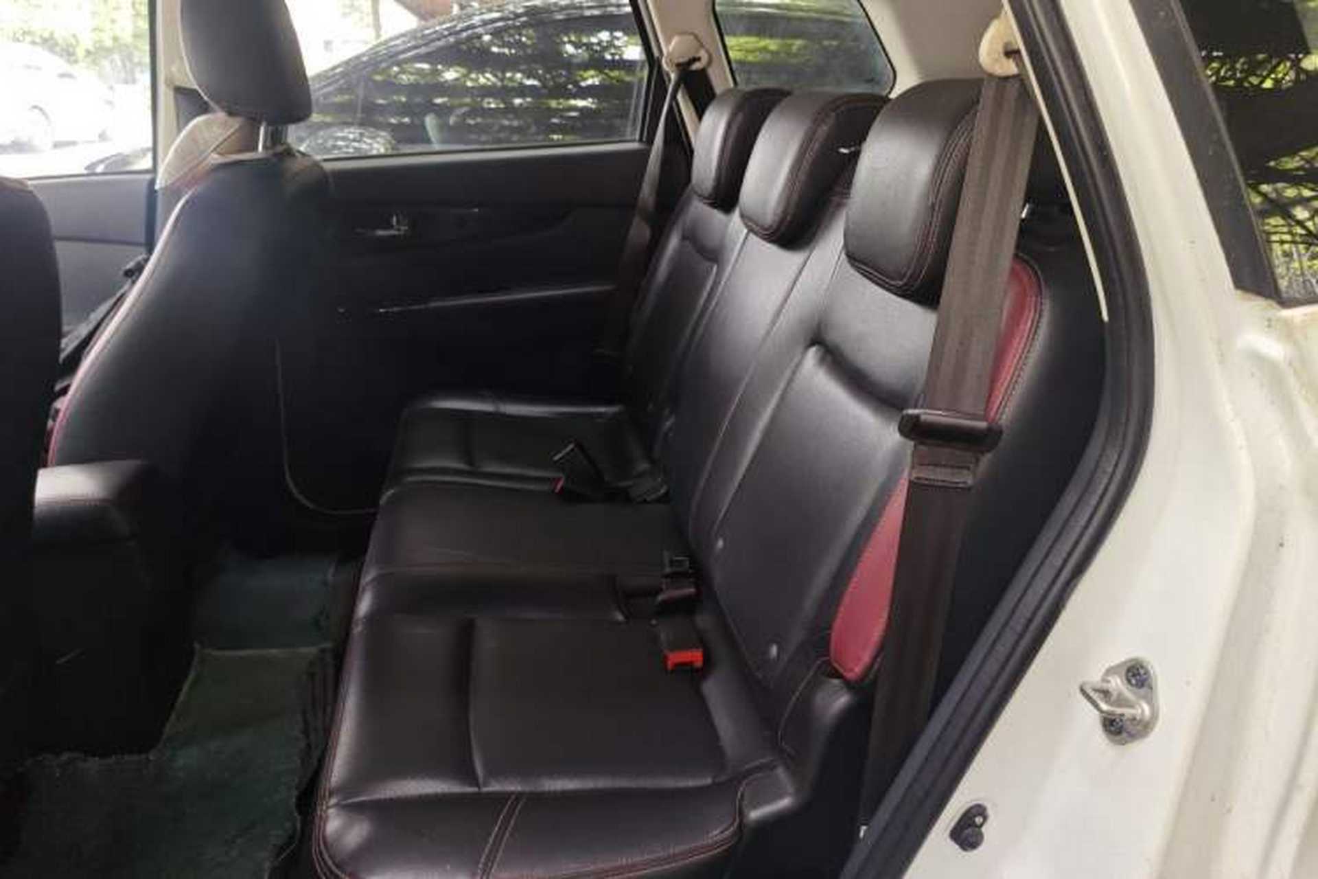 Used HYOSOW S3 2014 1.5L Luxury Version China IV Emission Standard Left Rear Seat