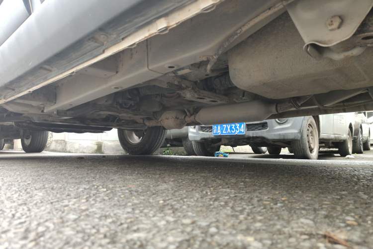 Used HYOSOW S3 2014 1.5L Luxury Version China IV Emission Standard Left Side Sill