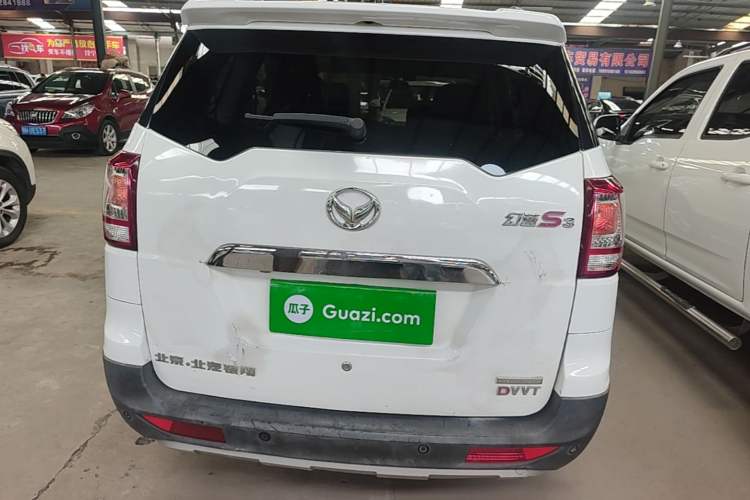 Used HYOSOW S3 2014 1.5L Luxury Version China IV Emission Standard Rear