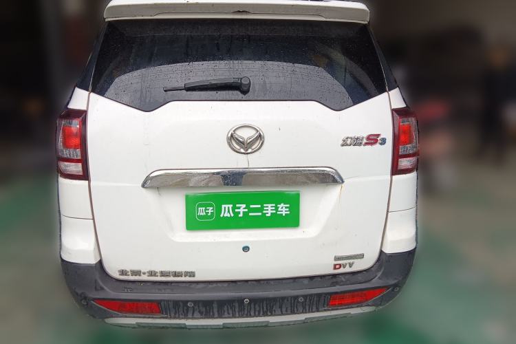 Used HYOSOW S3 2014 1.5L Comfort Version China IV Emission Standard Rear