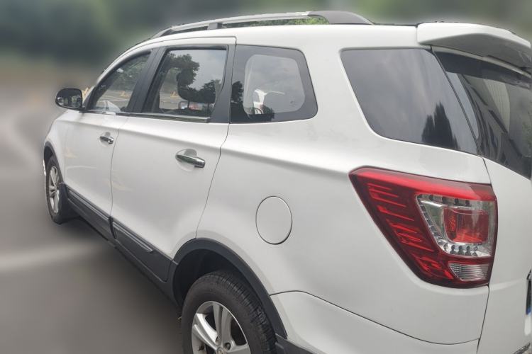 Used HYOSOW S3 2014 1.5L Luxury Version China IV Emission Standard Rear Left 45 Deg