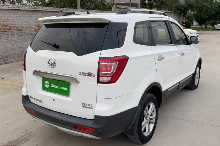 Used HYOSOW S3 2014 1.5L Luxury Version China IV Emission Standard Rear Right 45 Deg