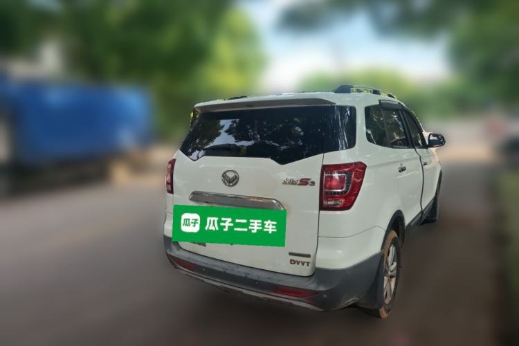 Used HYOSOW S3 2014 1.5L Luxury Version China IV Emission Standard Rear Right 45 Deg