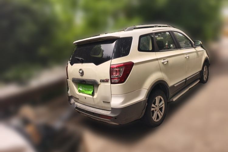 Used HYOSOW S3 2014 1.5L Comfort Version China IV Emission Standard Rear Right 45 Deg