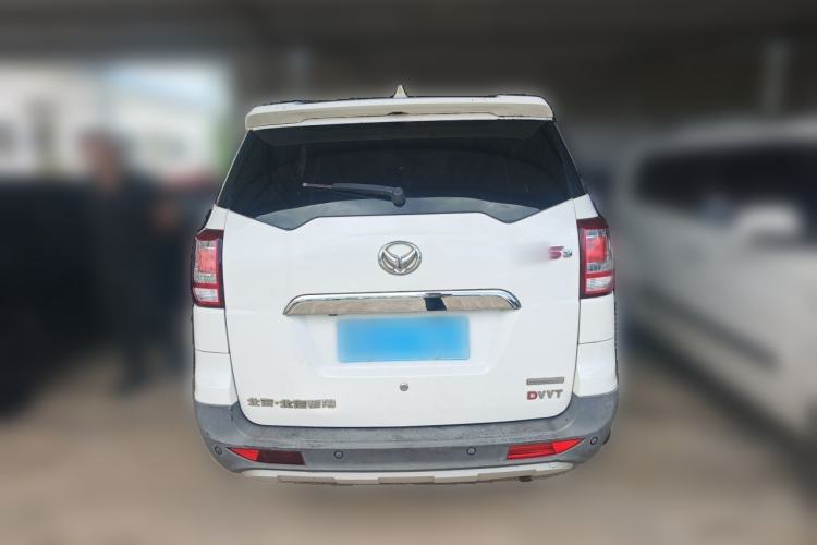 Used HYOSOW S3 2014 1.5L Luxury Version China IV Emission Standard Rear