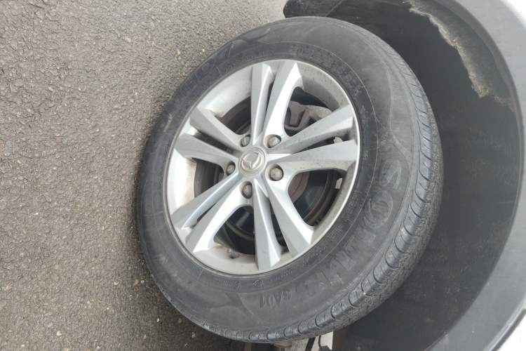 Used HYOSOW S3 2014 1.5L Luxury Version China IV Emission Standard Right Rear Wheel Hub