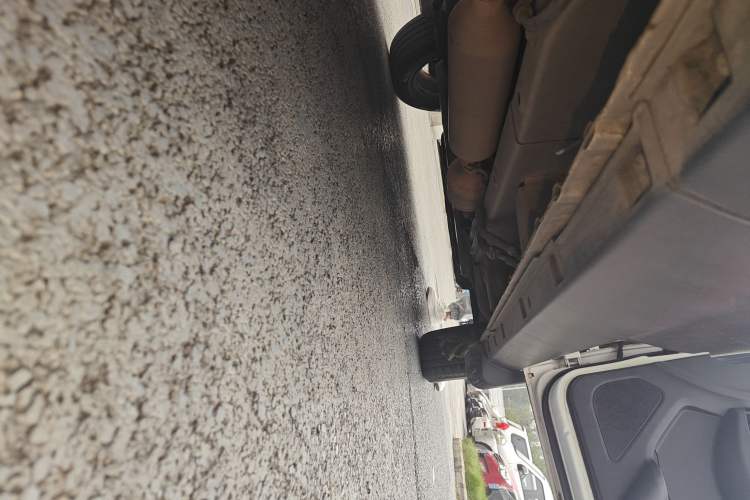 Used HYOSOW S3 2014 1.5L Luxury Version China IV Emission Standard Right Side Sill