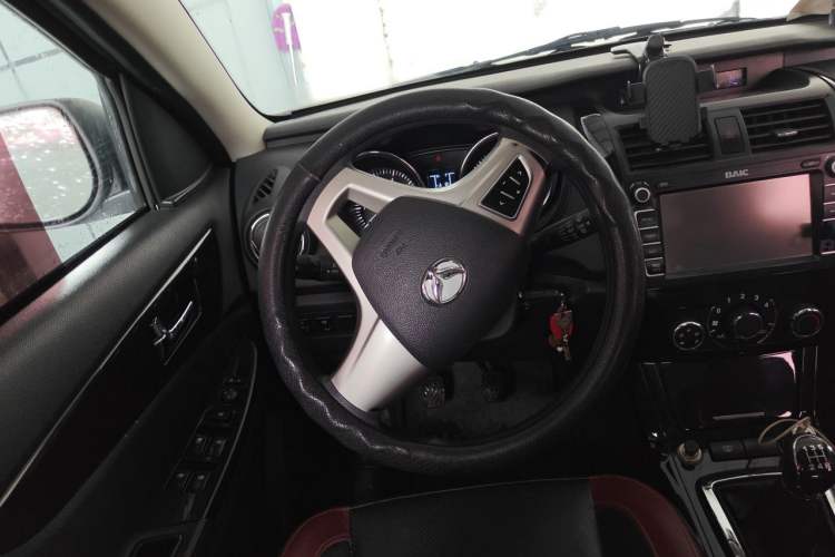 Used HYOSOW S3 2014 1.5L Comfort Version China IV Emission Standard Steering Wheel