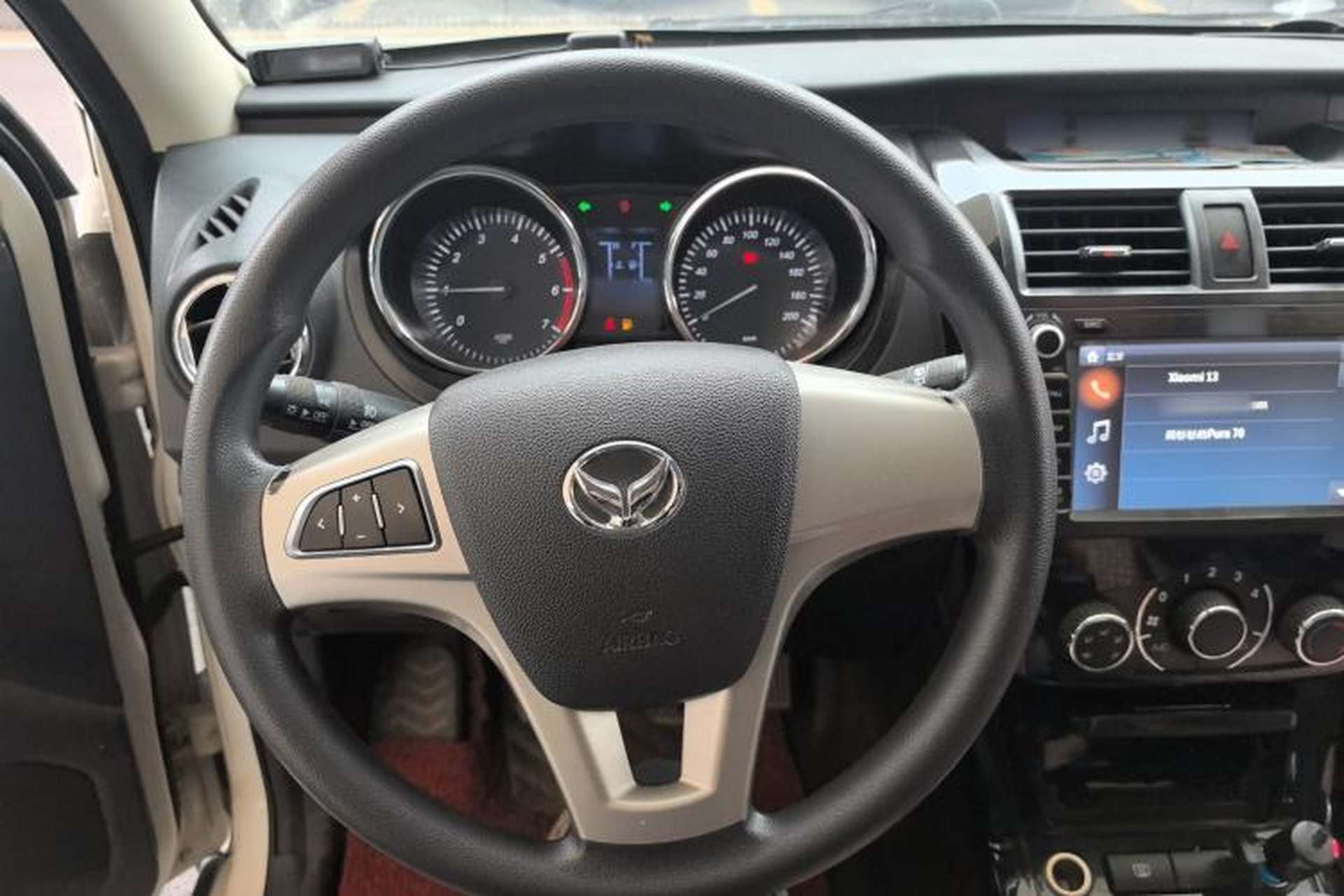 Used HYOSOW S3 2014 1.5L Comfort Version China IV Emission Standard Steering Wheel