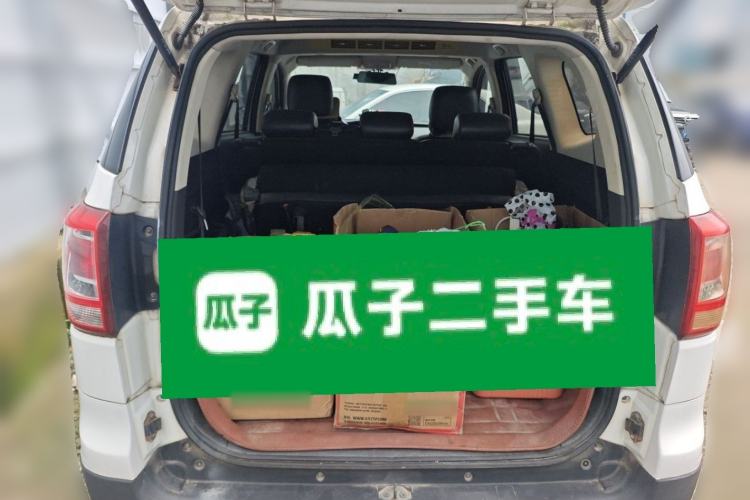 Used HYOSOW S3 2014 1.5L Luxury Version China IV Emission Standard Trunk