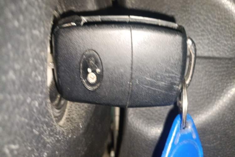 Used HYOSOW S3 2014 1.5L Luxury Version China IV Emission Standard Vehicle Key