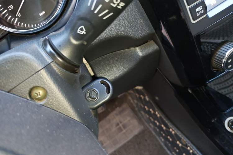 Used HYOSOW S3 2014 1.5L Comfort Version China IV Emission Standard Vehicle Key
