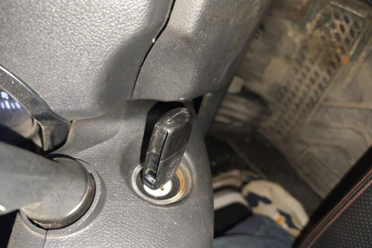 Used HYOSOW S3 2014 1.5L Comfort Version China IV Emission Standard Vehicle Key