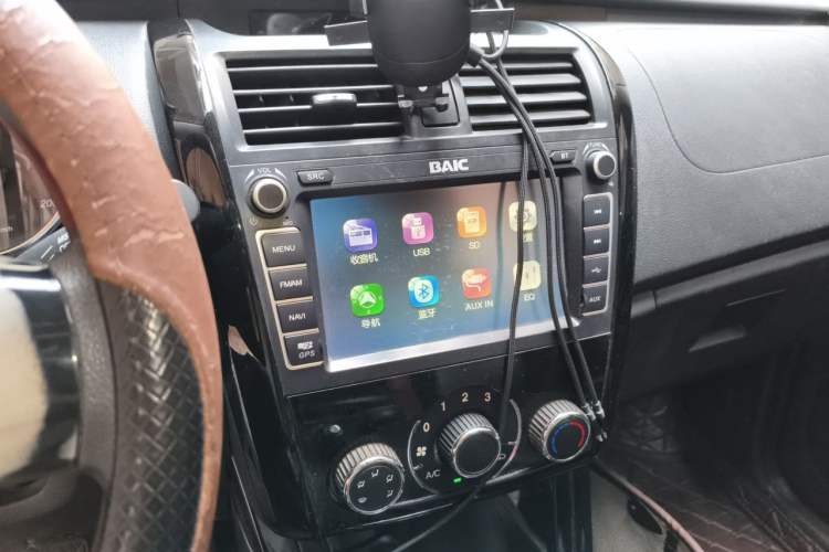 Used HYOSOW S3 2014 1.5L Comfort Version China IV Emission Standard Audio And AC Panel