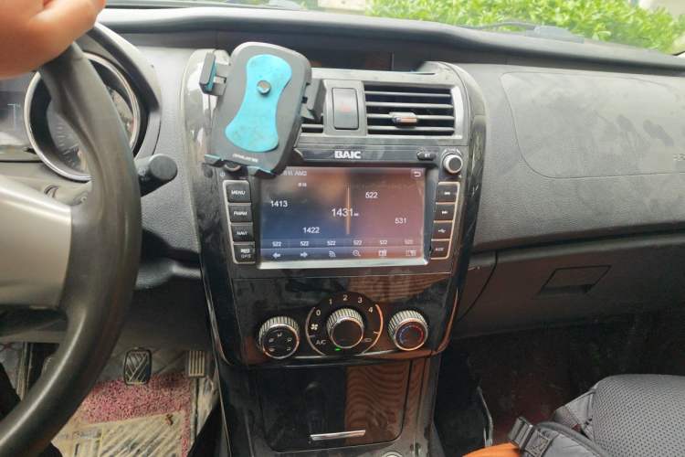 Used HYOSOW S3 2014 1.5L Comfort Version China IV Emission Standard Audio And AC Panel