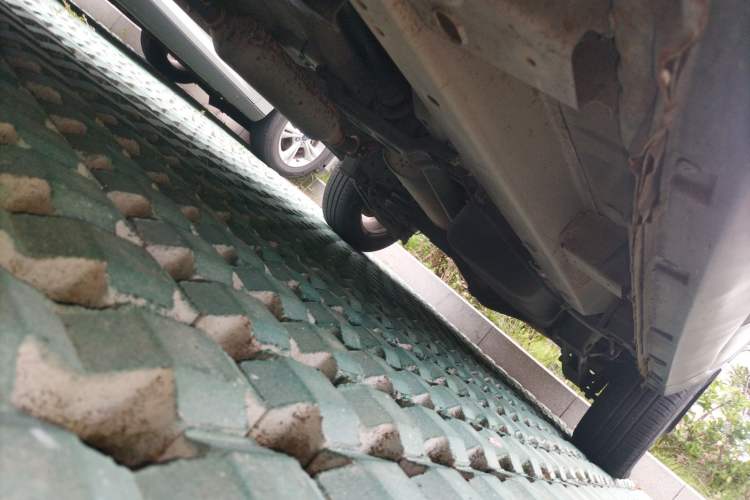 Used HYOSOW S3 2014 1.5L Comfort Version China IV Emission Standard Chassis Front Left