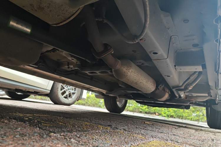 Used HYOSOW S3 2014 1.5L Luxury Version China IV Emission Standard Chassis Rear Right