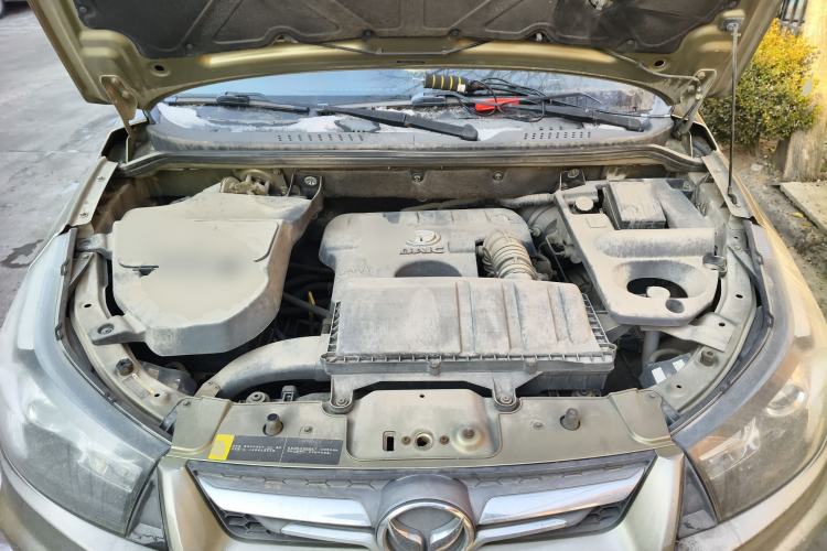 Used HYOSOW S3 2014 1.5L Comfort Version China IV Emission Standard Engine Bay