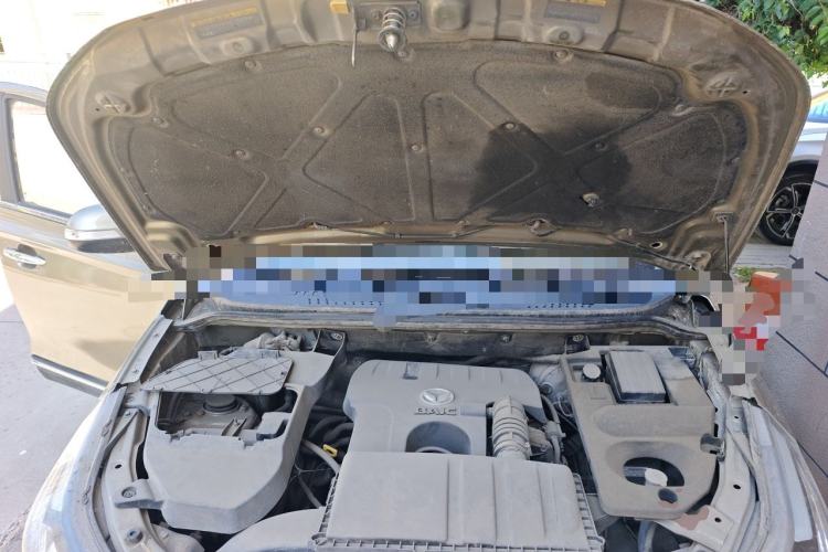 Used HYOSOW S3 2014 1.5L Comfort Version China IV Emission Standard Engine Bay