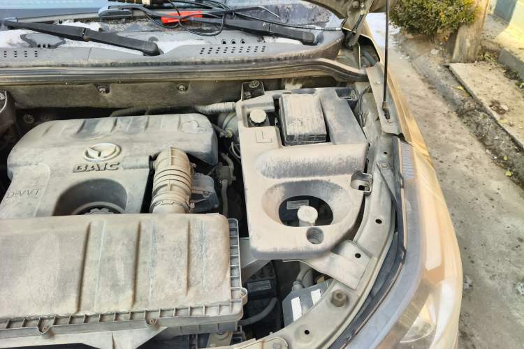 Used HYOSOW S3 2014 1.5L Comfort Version China IV Emission Standard Engine Bay Left