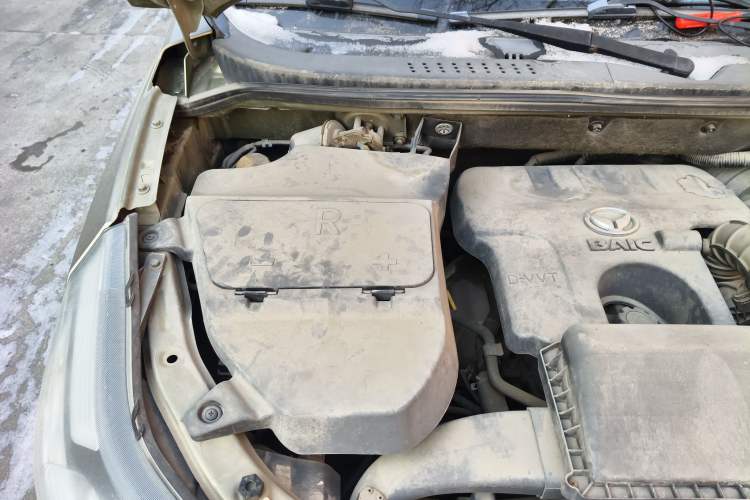 Used HYOSOW S3 2014 1.5L Comfort Version China IV Emission Standard Engine Bay Right