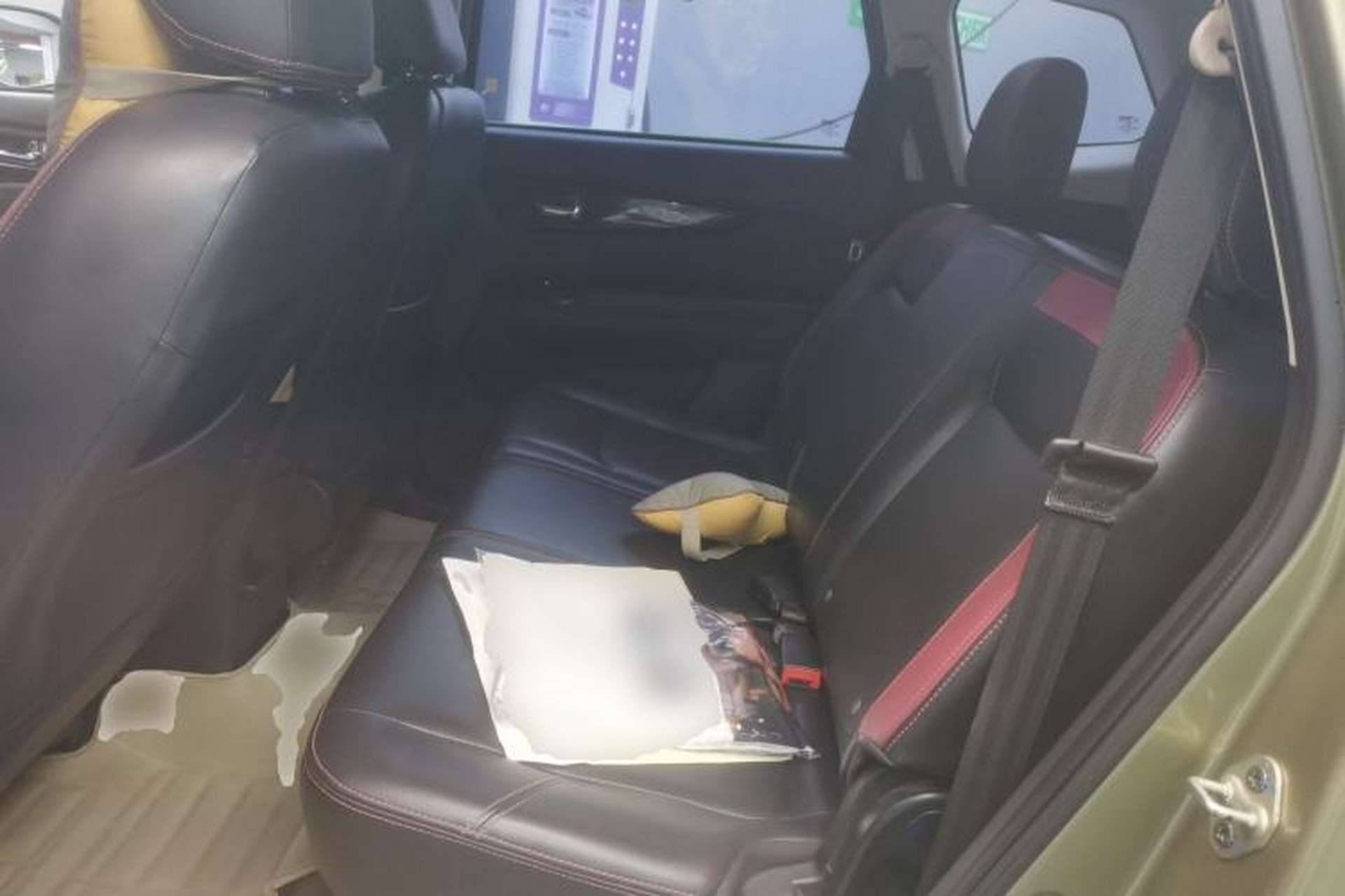 Used HYOSOW S3 2014 1.5L Comfort Version China IV Emission Standard Left Rear Seat