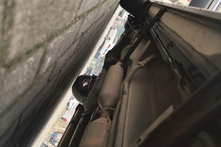 Used HYOSOW S3 2014 1.5L Comfort Version China IV Emission Standard Right Side Sill