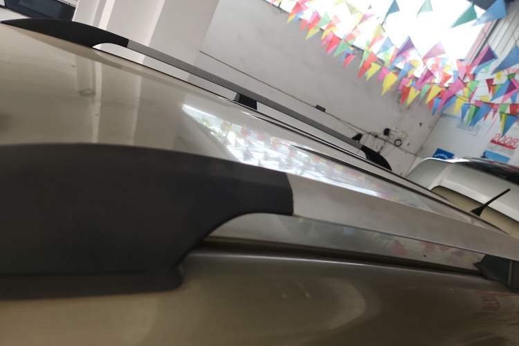 Used HYOSOW S3 2014 1.5L Luxury Version China IV Emission Standard Roof