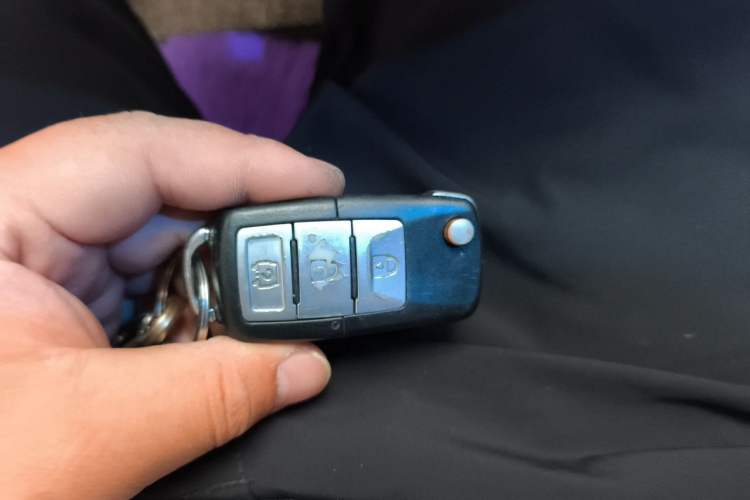 Used HYOSOW S3 2014 1.5L Luxury Version China IV Emission Standard Vehicle Key