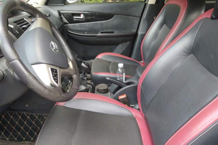 Used HYOSOW S3 2015 1.8L Prestige Version China V Emission Standard Left Front Seat