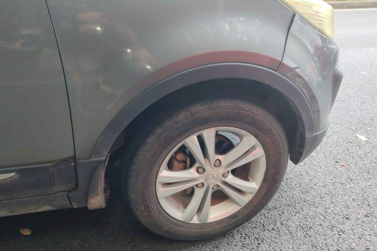 Used HYOSOW S3 2015 1.8L Prestige Version China V Emission Standard Right Front Wheel Hub