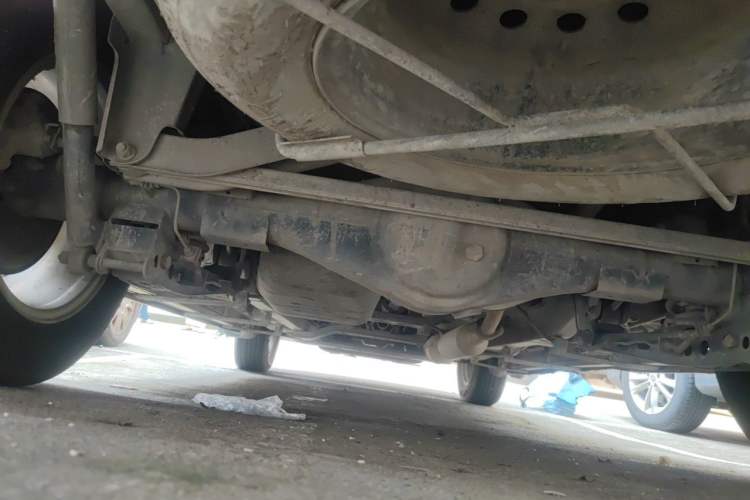 Used HYOSOW S3 2015 1.5L Luxury Model China V Standard Chassis Rear
