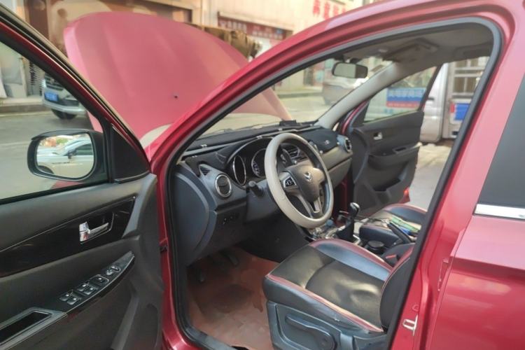 Used HYOSOW S3 2015 1.5L Luxury Model China V Standard Driver Seat