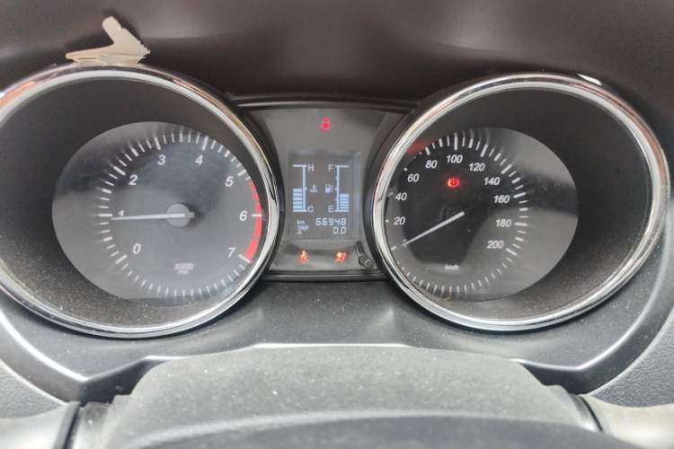 Used HYOSOW S3 2015 1.5L Comfort Version National V Instrument Cluster