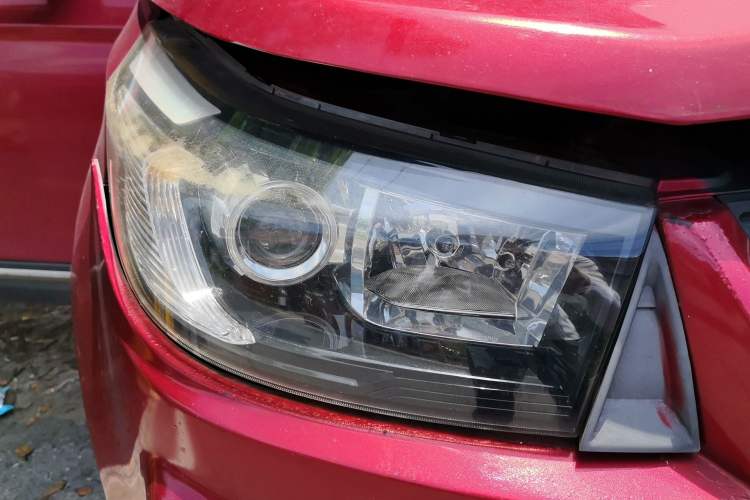 Used HYOSOW S3 2015 1.5L Luxury Model China V Standard Right Front Headlight