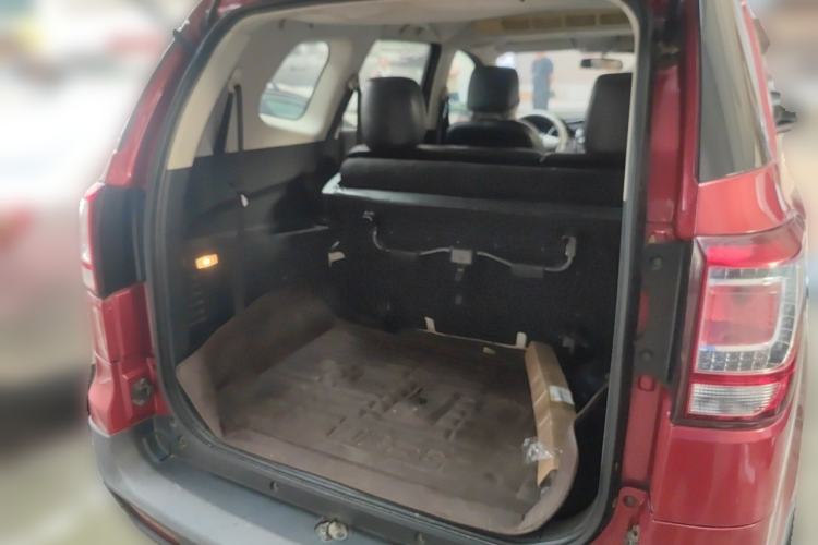 Used HYOSOW S3 2015 1.5L Luxury Model China V Standard Trunk