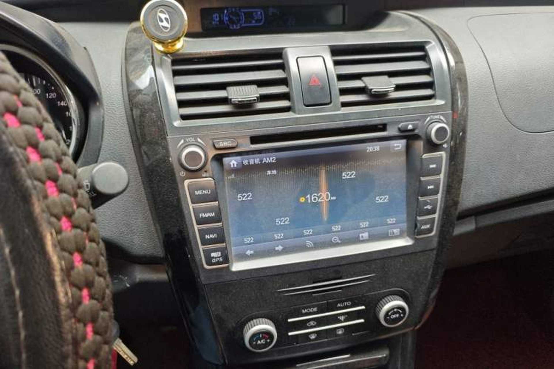 Used HYOSOW S3 2015 1.5L Luxury Model China V Standard Audio And AC Panel