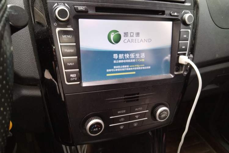 Used HYOSOW S3 2015 1.8L Prestige Version China V Emission Standard Audio And AC Panel