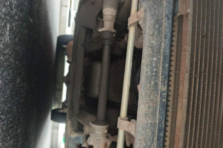 Used HYOSOW S3 2015 1.5L Comfort Version National V Chassis Front